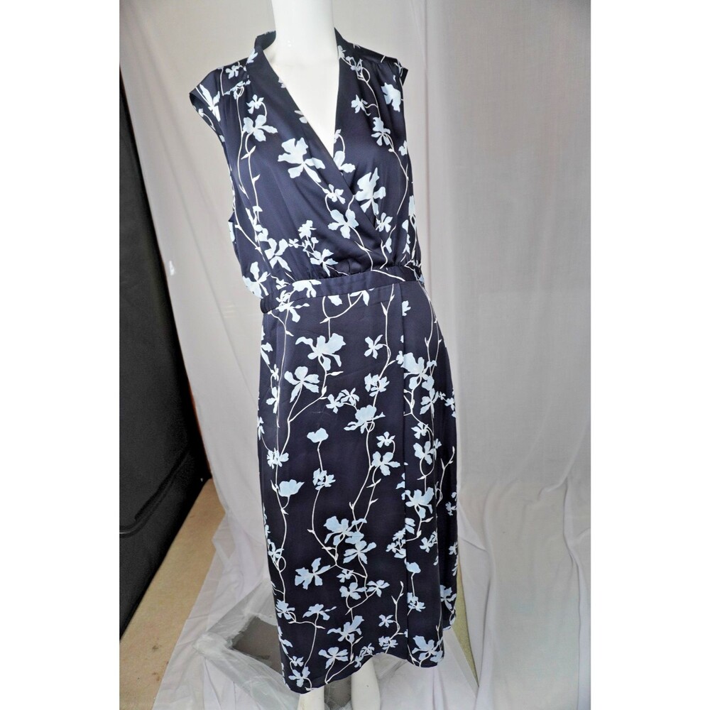 Equipment Femme Femma Wrap-Effect Floral Print Chiffon Midi Dress Blue Size L
